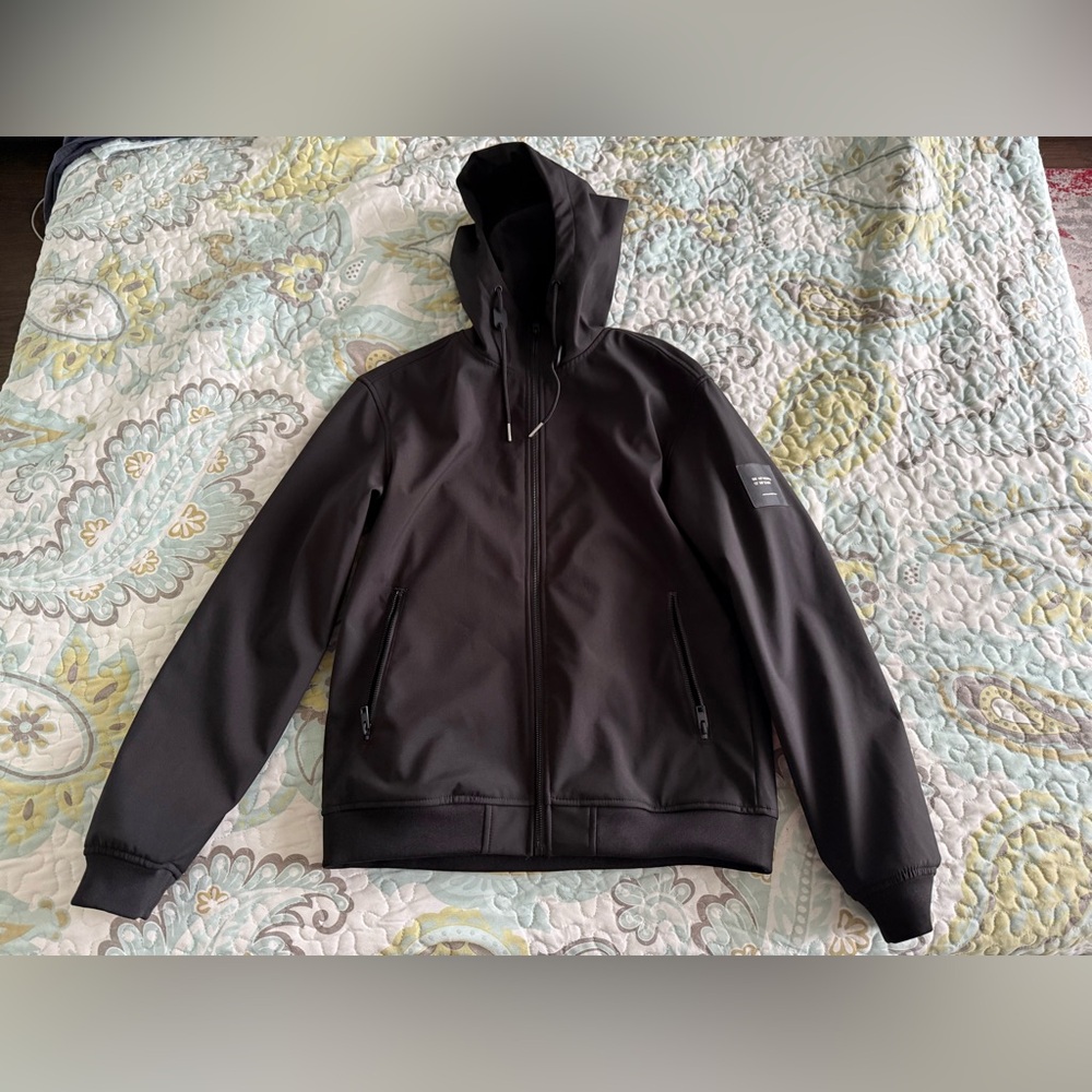 Jack & Jones Women’s Softshell Hooded Jacket (Large)